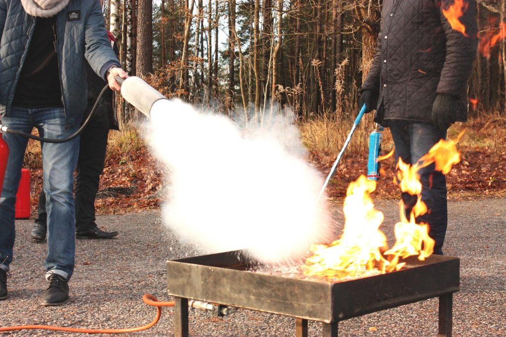 Feuerlöscherschulung_pixabay Feuerlöscherschulung